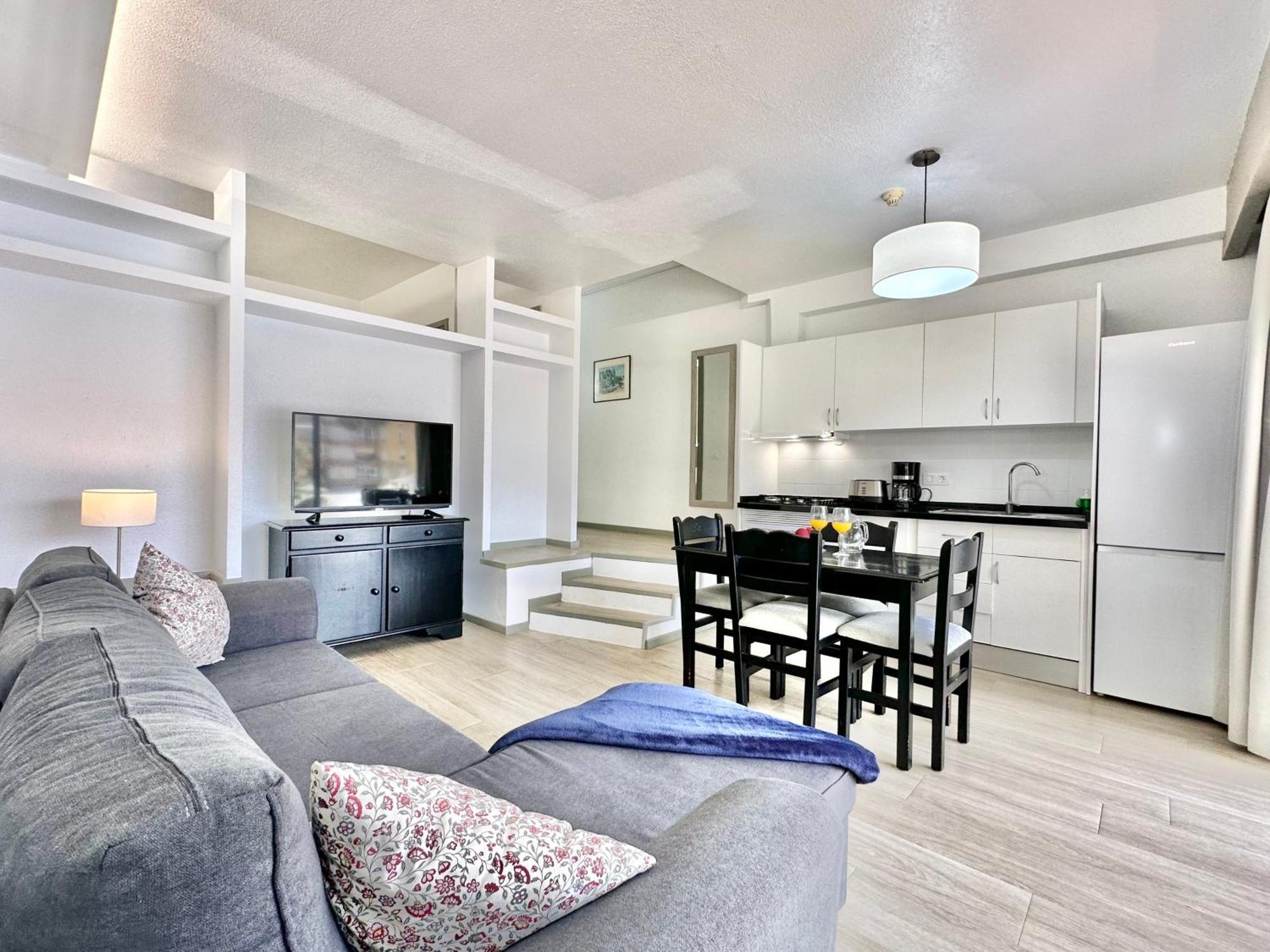 Apartament Pool Views Terrace Los Cristianos  Zewnętrze zdjęcie