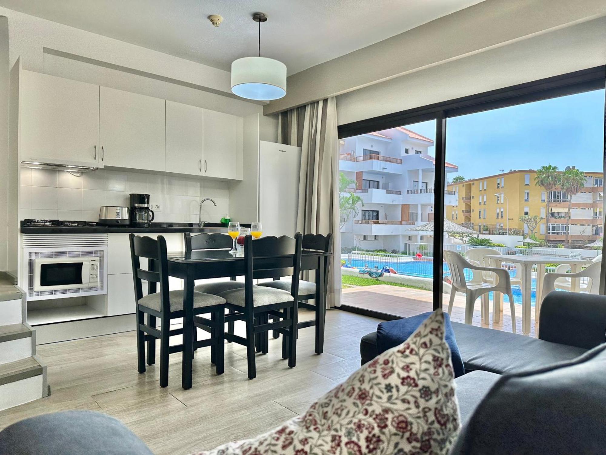 Apartament Pool Views Terrace Los Cristianos  Zewnętrze zdjęcie
